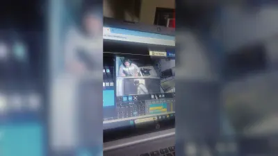 बंगाल से फोटोग्राफर को बुला लाखों का कैमरा किया गायब