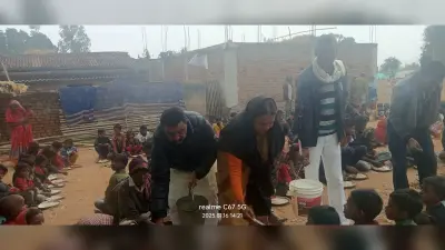 महादलित टोला में हुआ दही-चूड़ा भोज, शामिल हुए 300 लोग