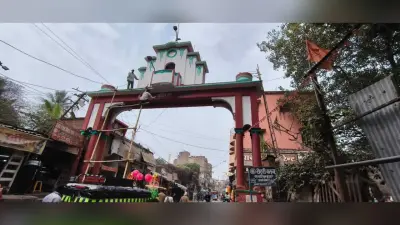 गणतंत्र दिवस को ले शहीद द्वार व अन्य जगहों की हो रही साफ-सफाई