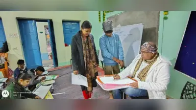चित्रकार राजीव राज ने सृजित की है कोसी पेंटिंग्स
