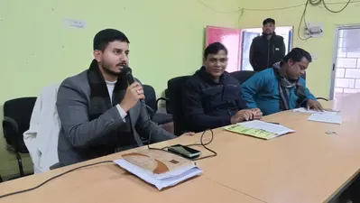 आधार सीडिंग में लापरवाही बरतने वाले डीलरों पर होगी कार्रवाई- एसडीओ