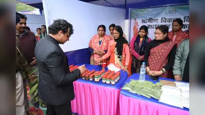 गेहूं में सुरेश, मक्का में देवाशीष का उत्पाद प्रथम, विजेताओं को किया गया सम्मानित