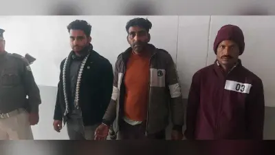 पाइप चोरी के आरोप में यूपी के दो युवक धराये