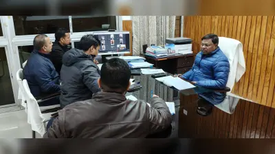 दाखिल-खारिज व भू-मापी प्रक्रिया में तेजी लाएं