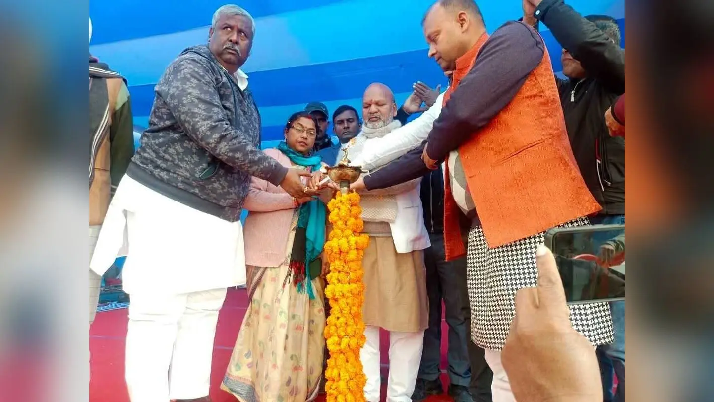 शराब बंदी से लोगों के जीवन में आयी खुशहाली, शिक्षा से दूर होगी गरीबी: मंत्री