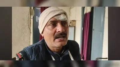 एसआइ और थानाध्यक्ष को बाइक सवार ने मारा धक्का