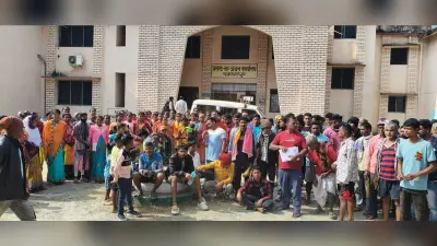 Chaibasa News : पातू कॉलोनी के 37 परिवारों को जमीन खाली करने की नोटिस