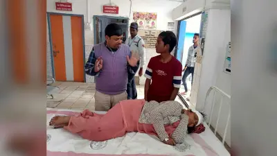 दो बाइक की टक्कर में बाइक सवार दंपती जख्मी, रेफर