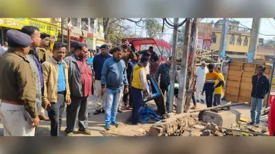 Bokaro News : निगम ने चास धर्मशाला मोड़ से जोधाडीह मोड़ तक हटाया अतिक्रमण