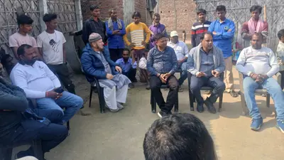 दूधीभीत्ता में जनप्रतिनिधियों ने किया डोर टू डोर संपर्क