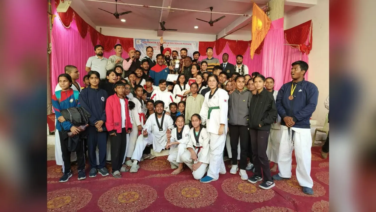 Taekwondo: East Singhbhum team became the winner