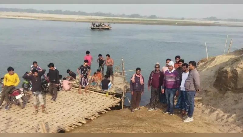 नावों पर क्षमता से अधिक यात्रियों के लोड करने पर होगी कार्रवाई