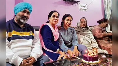 Jamshedpur News : मनीफीट की प्रभजोत कौर ने पहले प्रयास में ही पास की एफएमजीइ परीक्षा