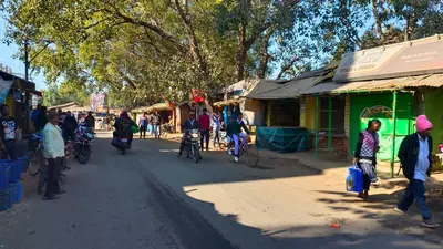 Chaibasa News : अतिक्रमण हटाने की नोटिस से दुकानदारों में उबाल, बंद रहा सोनुआ बाजार