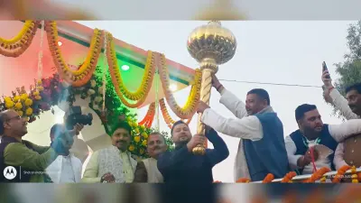 Aurangabad News : पूर्व विधायक की आदमकद प्रतिमा का तेजस्वी ने किया आवरण