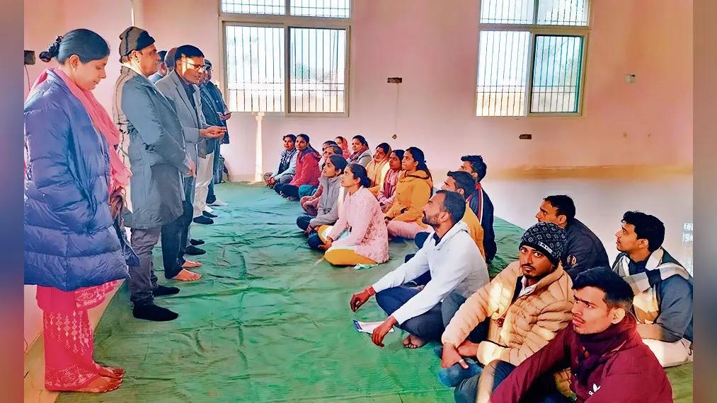 Chapra News : जयप्रकाश विश्वविद्यालय के अंतर्गत सर्टिफिकेट कोर्स में योग की कक्षाएं शरू