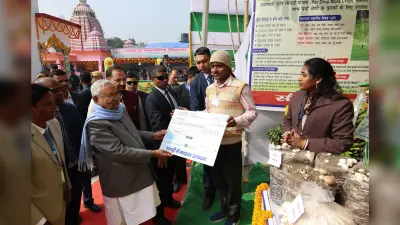 प्रगतिशील युवा किसान मुख्यमंत्री के हाथों हुए सम्मानित