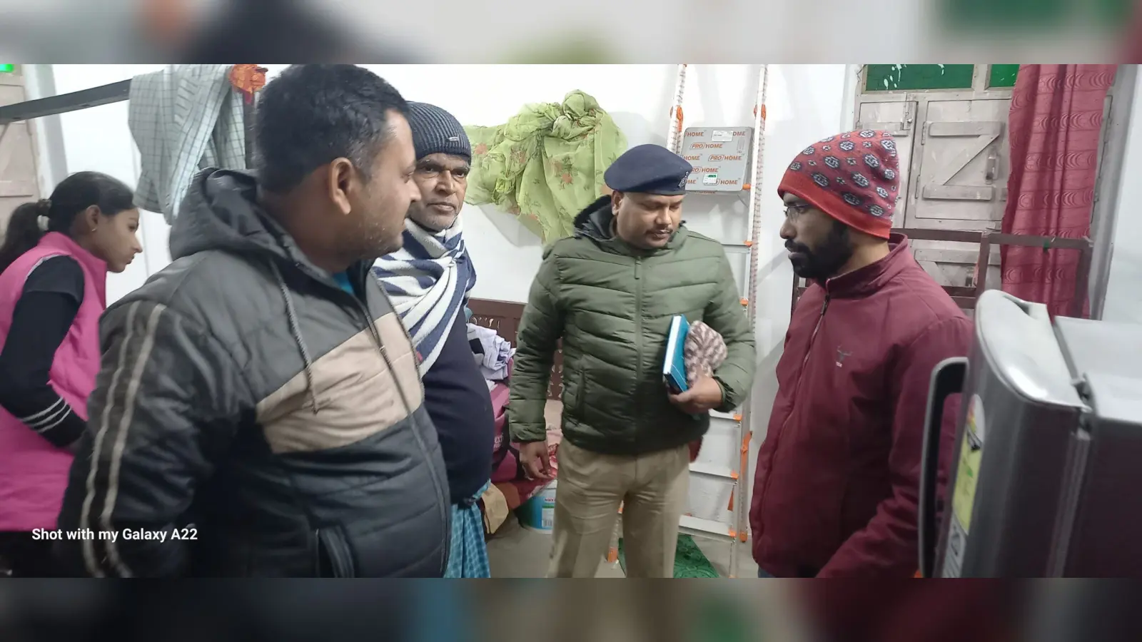 सुने मकान से गोदरेज का ताला तोड़कर आभूषण व सामान की चोरी
