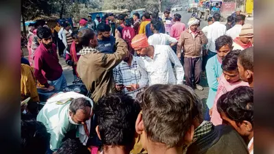 Buxar News : करेंट से किसान की मौत, विरोध में जाम की सड़क