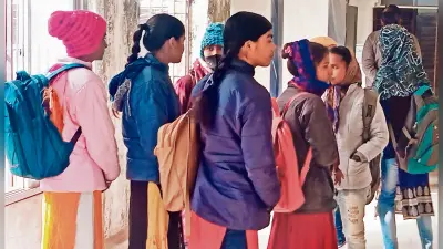 Chhapra News : कॉलेजों में भेजा गया स्नातक सेकेंड सेमेस्टर परीक्षा का एडमिट कार्ड