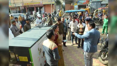 Deoghar news : निगम की टीम ने कई इलाके में चलाया अतिक्रमण हटाओ अभियान, दुकानदारों को दी हिदायत