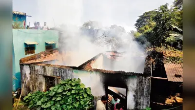 Rourkela News: रेलनगरी बंडामुंडा में पांच साल से बंद पड़ी रूई के गोदाम में लगी आग