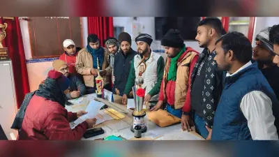 महाविद्यालय में भवन निर्माण में हो रहा है घटिया स्तर के सामग्री का उपयोग