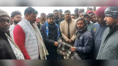 जरूरतमंदों के बीच कंबल का किया वितरण