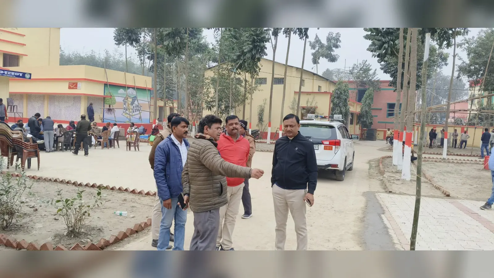 सीएम के कार्यक्रम को लेकर रामपुर में विकास कार्य का डीडीसी ने लिया जायजा