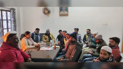 महापुरुषों की प्रतिमाओं पर माल्यार्पण को लेकर मुख्य पार्षद ने की बैठक