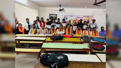 Jamshedpur news. घाटशिला की ईशा ने मारी बाजी, दूसरे स्थान पर पूजा व तीसरे पर रहे आदर्श वर्मा