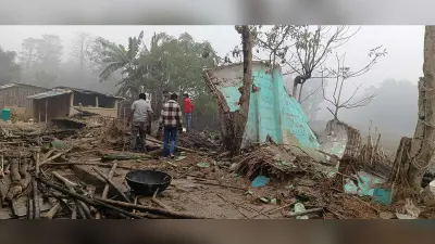 आग से पांच घर जले, लाखों का नुकसान