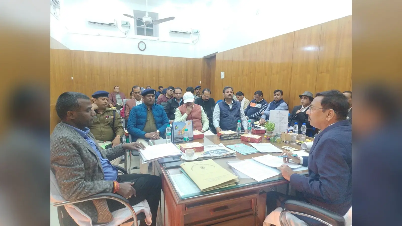 Ranchi news : समय से पहले करें गणतंत्र दिवस की तैयारी : आयुक्त