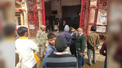 दुर्गा मंदिर की दानपेटी तोड़कर हजारों रुपये की चोरी