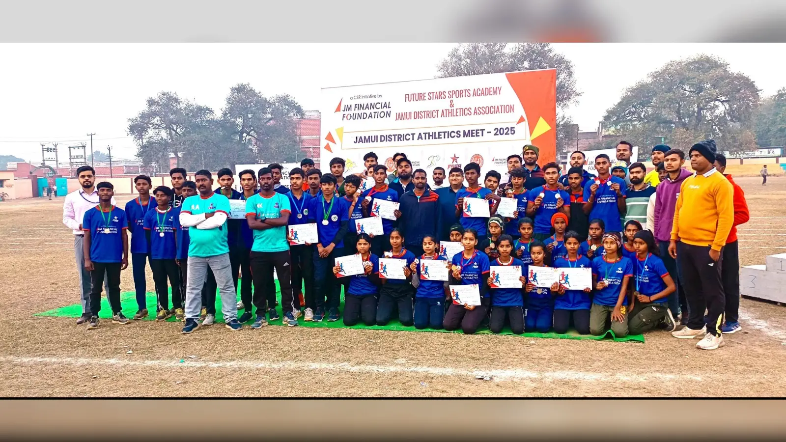 60 मीटर दौड़ में शाश्वत प्रियम व खुशी अव्वल