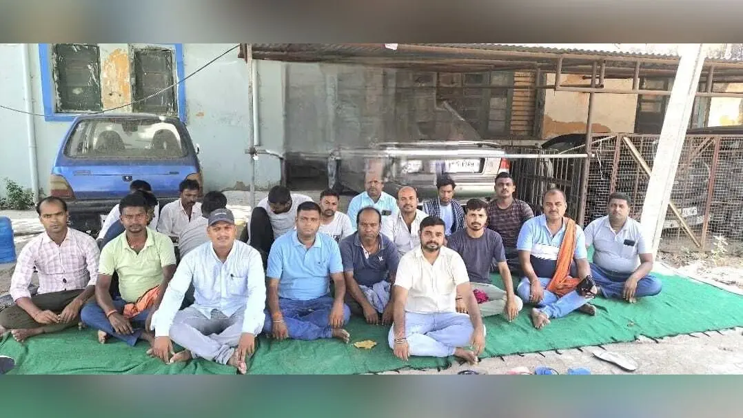 एंबुलेंस चालकों की मांग पूरी नहीं हुई, तो होगा आंदोलन