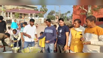 दीपों की माला से की राघव की उतारी आरती