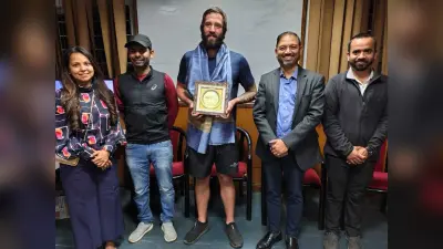 mich unique triathlon : 16 देशों की यात्रा पूरी जमशेदपुर पहुंचे इंग्लैंड के मिच, एवरेस्ट फतह करना है मकसद