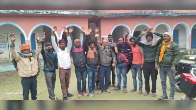 दो शिक्षिकाओं के बीच मारपीट, ग्रामीणों में आक्रोश