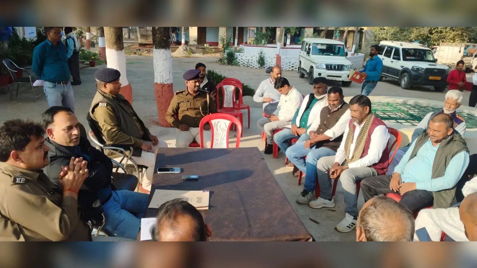 पूजा समितियों को लाइसेंस लेना अनिवार्य
