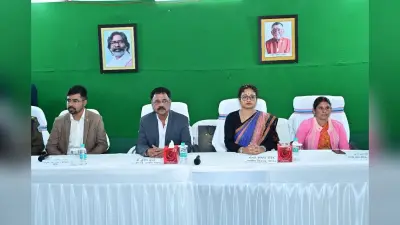 Giridih News :अधिकारियों के साथ मंत्री व विधायक ने की बैठक, दिये कई निर्देश