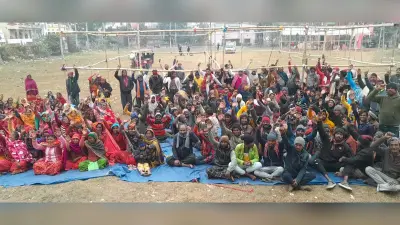 Madhubani News : आउटसोर्सिंग के सफाई मजदूर आज से रहेंगे हड़ताल पर