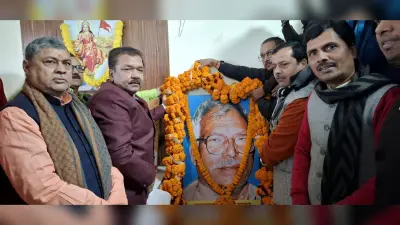 हर भारतीयों के लिए प्रेरणा स्रोत है कर्पूरी ठाकुर की सादगी : डाॅ दिलीप जायसवाल