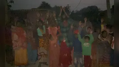 बिल भुगतान नहीं होने पर काटी गयी गोबरो गांव की विद्युत आपूर्ति, लोग परेशान