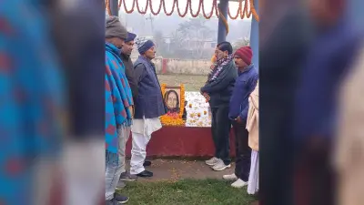 पूर्व विधायक की पत्नी की पुण्यतिथि पर दी श्रद्धांजलि