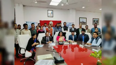 योजना के लक्ष्यों को समय पर पूरा करें