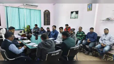 अबुआ आवास के लाभार्थियों से सहयोग करें बैंकर्स : बीडीओ