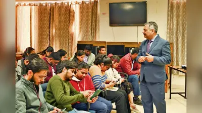 Gaya News : एआइ का उपयोग करते समय सतर्क व नैतिक दृष्टिकोण अपनाना होगा