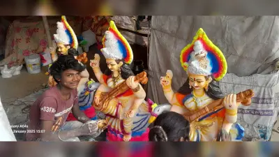 पंजवारा में सरस्वती प्रतिमा का निर्माण कार्य तेज