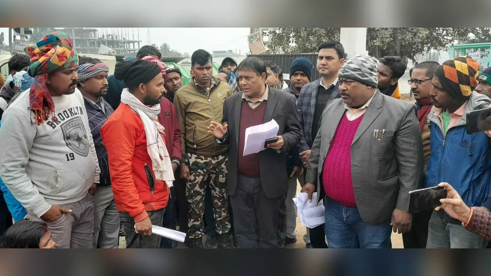 Madhubani News : नगर निगम में आउटसोर्सिंग एजेंसी के सफाई कर्मियों की हड़ताल खत्म